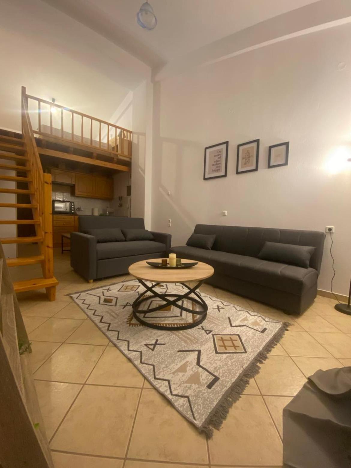 Votsalo Apartment Skiathos Town
